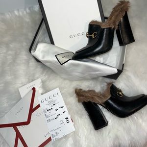 100% authentic GUCCI
Princetown Fur-Lined High-Heel Mule, Black